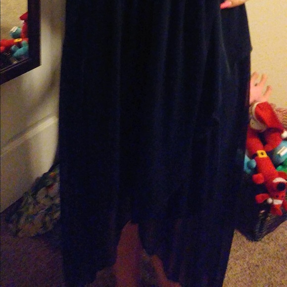 Dress - Picture 4 of 4